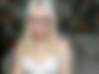 Live cam show with Velvettt-lun - Show on Hubzter Live