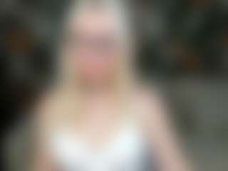 Live cam show with Velvettt-lun - Joi on fuklive.com