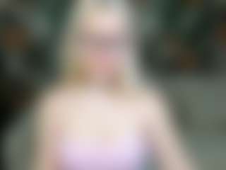 Live cam show with Velvettt-lun - Joi on Camsoda
