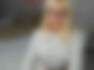 Live cam show with Velvettt-lun - Ass Clapping on Camsoda