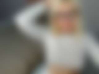Live cam show with Velvettt-lun - Natural on livesexfox.com