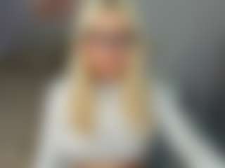 Velvettt-lun's Live Sex Cam Show