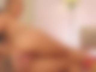 YvonnaOne's Live Sex Cam Show