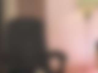 YvonnaOne's Live Sex Cam Show