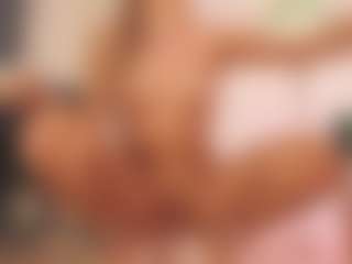 YvonnaOne's Live Sex Cam Show