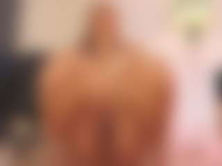 YvonnaOne's Live Sex Cam Show