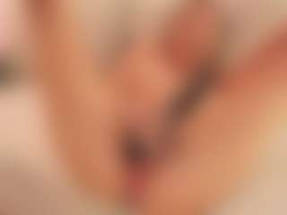 Live cam show with YvonnaOne - Cum on CamSextacy