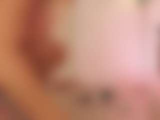 YvonnaOne's Live Sex Cam Show