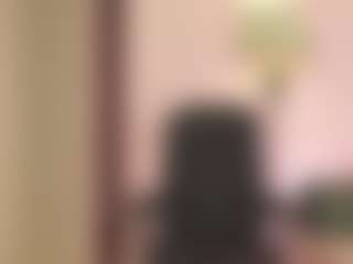 YvonnaOne's Live Sex Cam Show