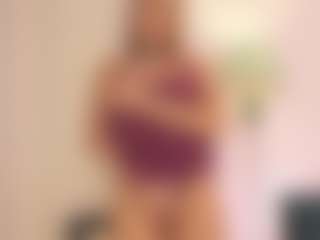Live cam show with YvonnaOne - Big Ass on Camsoda