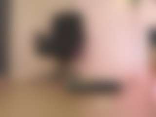 YvonnaOne's Live Sex Cam Show