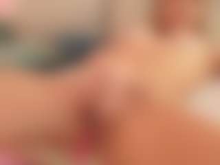 YvonnaOne's Live Sex Cam Show