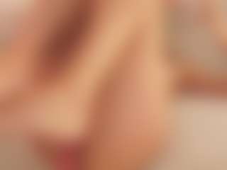 YvonnaOne's Live Sex Cam Show