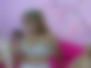 alessamia68's Live Sex Cam Show