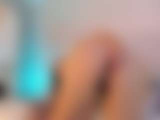 Arya-02's Live Sex Cam Show