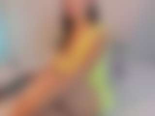 Arya-02's Live Sex Cam Show