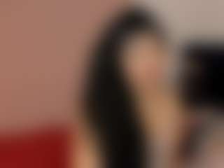 Live cam show with Hanna-Clark - Smoking on SxyPornLive