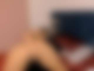 Hanna-Clark's Live Sex Cam Show