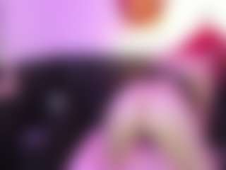 Moon-Velvet18's Live Sex Cam Show