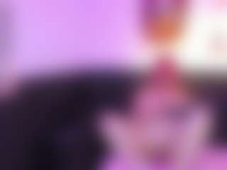 Moon-Velvet18's Live Sex Cam Show
