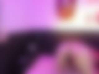 Moon-Velvet18's Live Sex Cam Show