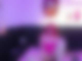 Moon-Velvet18's Live Sex Cam Show