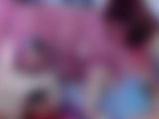 Live cam show with PukayGaruGang - Spank on SinfulBabes