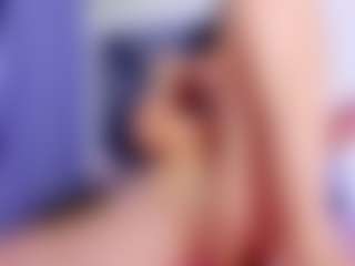 Live cam show with TamaraaLee - Brown Eyes on camgirlchat.live
