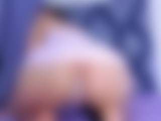 Live cam show with TamaraaLee - Blowjob on slutload