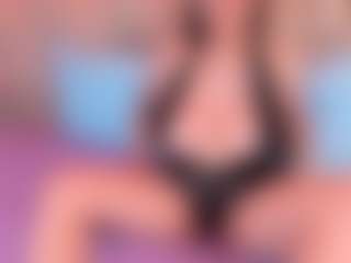 Zoesterling1's Live Sex Cam Show