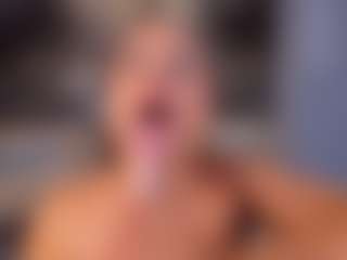 DanielleSaint's Live Sex Cam Show