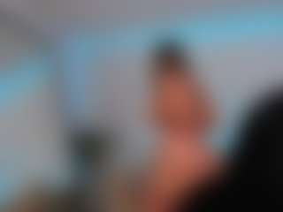 Live cam show with DanielleSaint - Amateur Brown Hair on livesuperchat.net