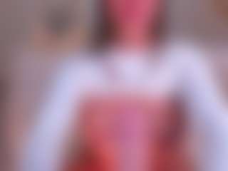 Live-Cam-Show mit DanielleSaint - Big Tits Brown Hair auf Camsoda