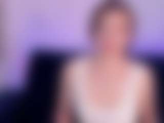 Doll's Live Sex Cam Show