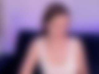 Doll's Live Sex Cam Show