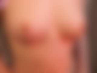 Nora's Live Sex Cam Show
