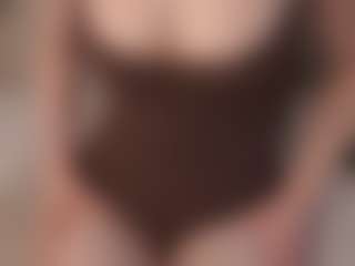 Nora's Live Sex Cam Show