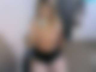sweetkitty13's Live Sex Cam Show