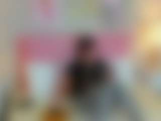 TROUBLE-18's Live Sex Cam Show