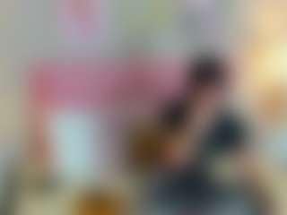 TROUBLE-18's Live Sex Cam Show