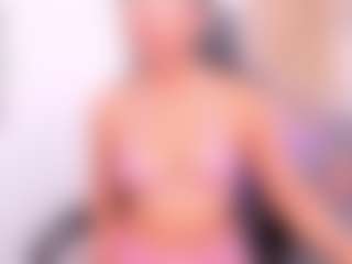 Live cam show with Violettroose - Brown Eyes on parknlotfishbdy