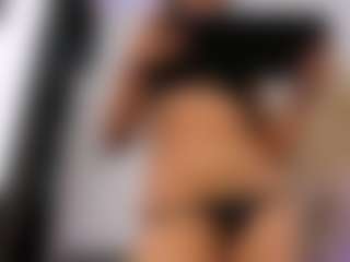 Live cam show with Violettroose - Young Adult Teen (18+) on StripNow