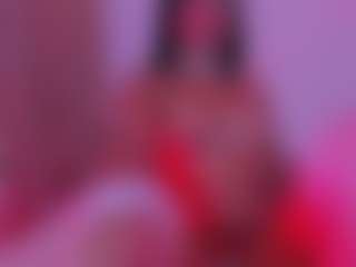 Live cam show with Violettroose - Dirty Talk on xDating