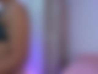 Live cam show with Violettroose - Period on justonemore.cc