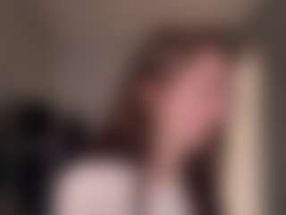 AnaAnkney's Live Sex Cam Show