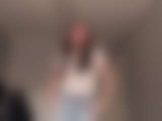 AnaAnkney's Live Sex Cam Show