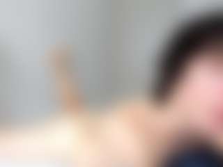 curlyytwnk's Live Sex Cam Show