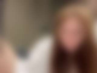 Live cam show with DomitilaCombs - Skinny on alttransgirls