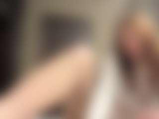 Live cam show with DomitilaCombs - Hairy Pussy on xplaylive.com