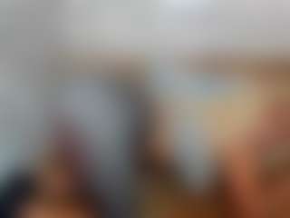 Modelka MILF ebonyshay nadaje na żywo